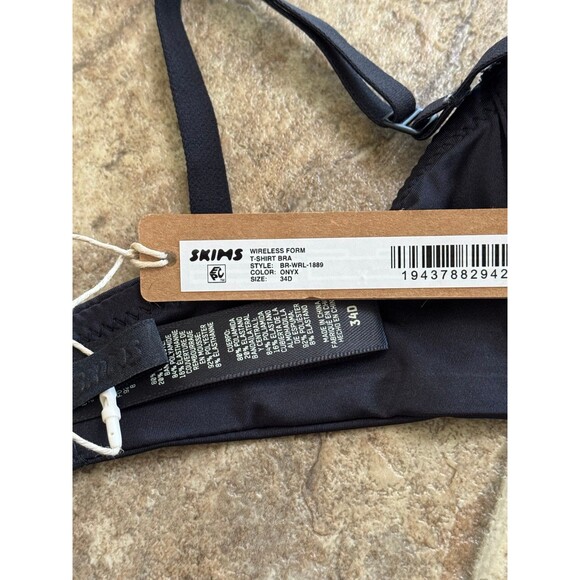 Skims Wireless Form T-shirt Bra Onyx Size 34D - Picture 10 of 10